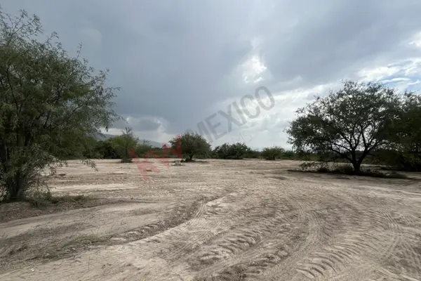 Terreno en venta en Torrecillas y Ramones, Saltillo — foto 3 de 16