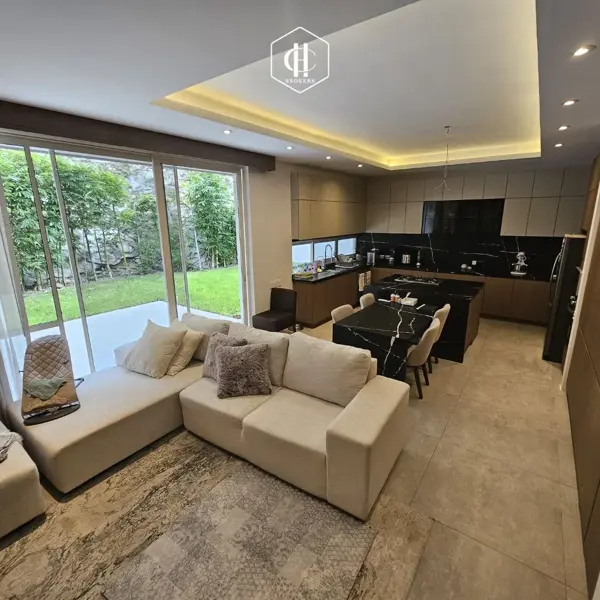 Casa en venta en Loma Bonita, Monterrey — foto 2 de 13