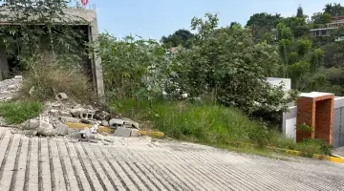 Terreno en venta en Tzompantle Norte, Cuernavaca — foto 1 de 13