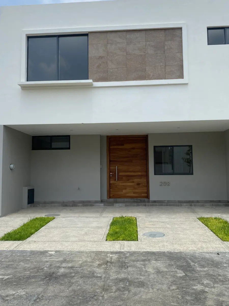 Casa en venta en Solares, Zapopan — foto 1 de 46