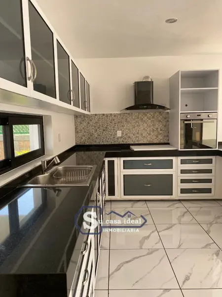 Casa en venta en Lomas de Cocoyoc, Atlatlahucan — foto 3 de 14