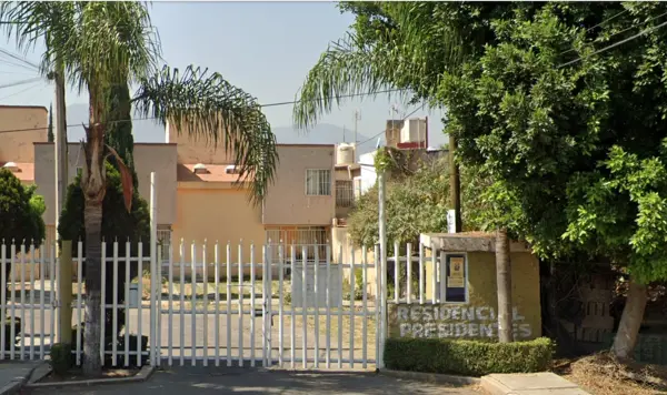 Casa en venta en San Lorenzo Tetlixtac, Coacalco de Berriozábal — foto 2 de 42