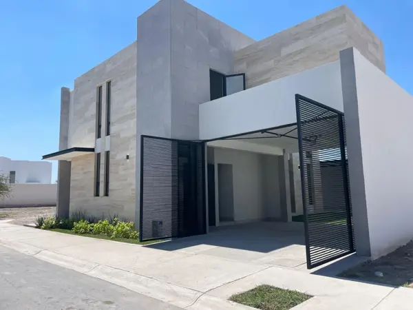 Casa en venta en Almeras, Torreón — foto 2 de 30