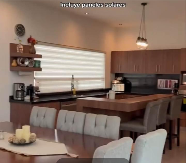 Casa en venta en Rincón de Alcántara, Saltillo — foto 3 de 27