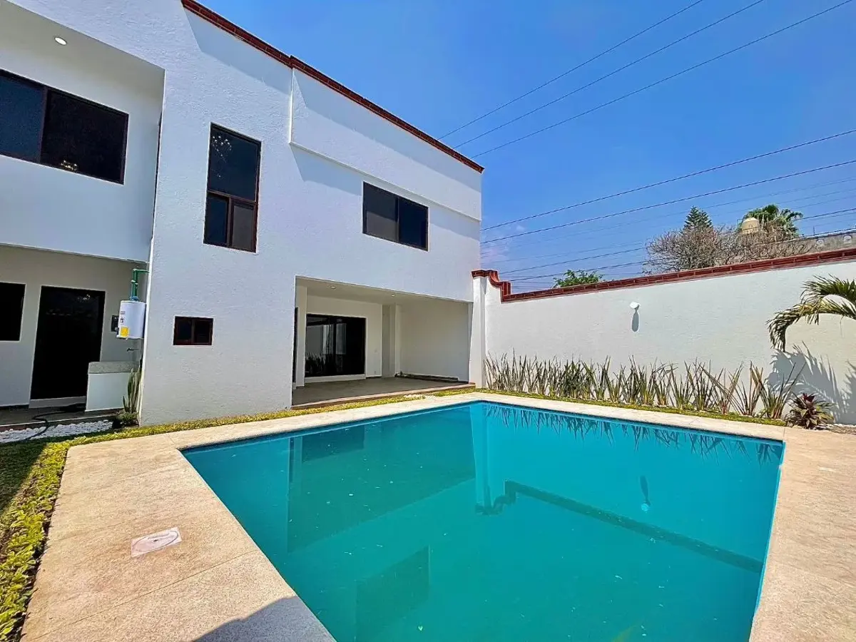 Casa en venta en Tres de Mayo, Emiliano Zapata — foto 1 de 24