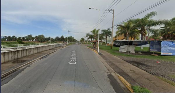 Casa en venta en Jardines Del Edén, Tlajomulco de Zúñiga — foto 2 de 7