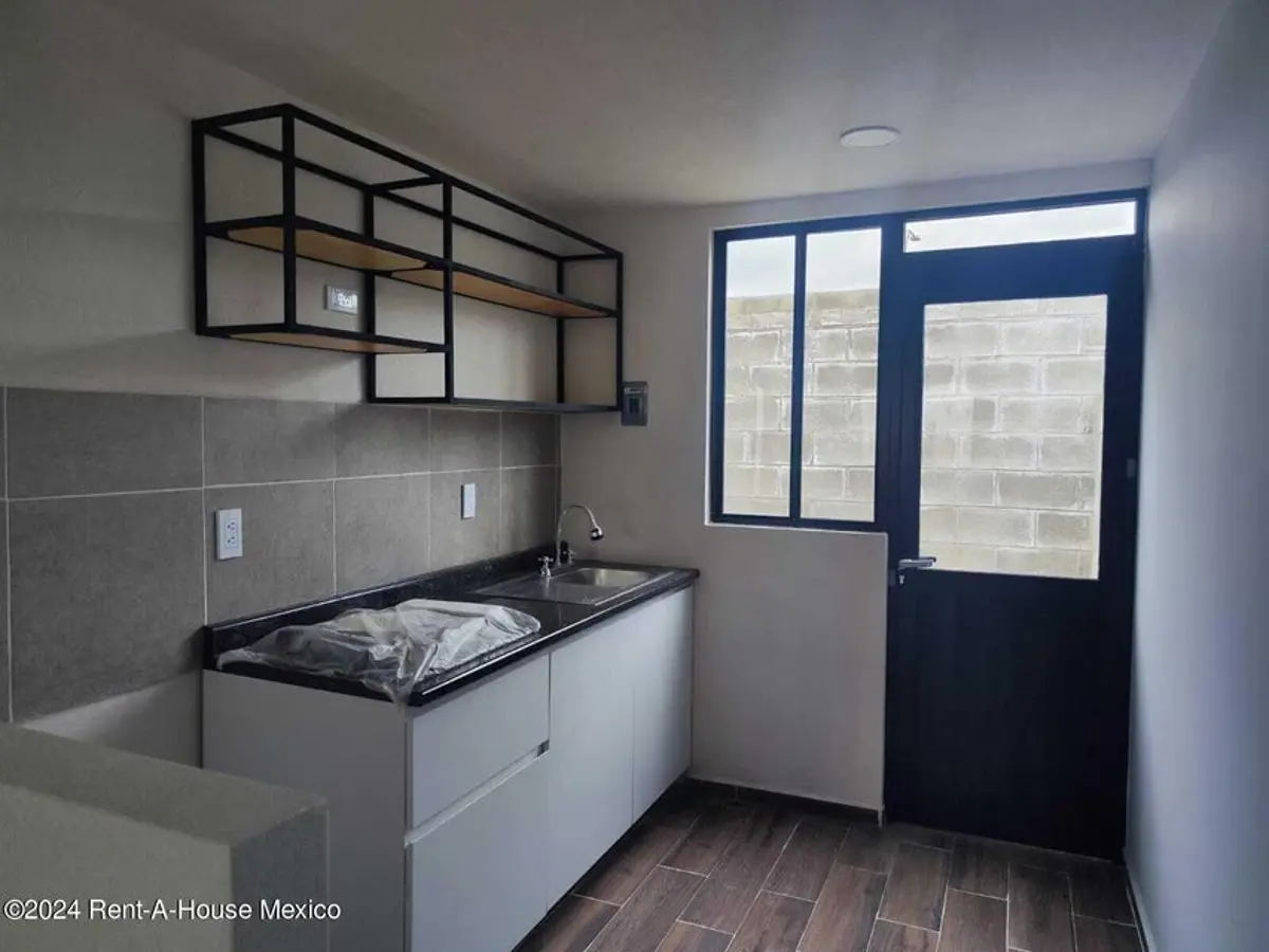 Casa en venta en Tolcayuca Centro, Tolcayuca — foto 1 de 11