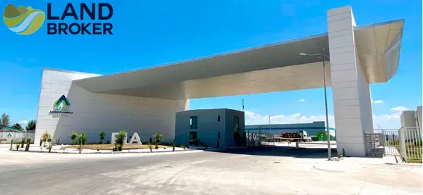 Nave en renta en Parque Industrial Aeropuerto Querétaro, Colón — foto 2 de 7