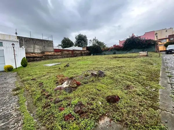 Terreno en venta en Lomas de Ahuatlán, Cuernavaca — foto 2 de 5