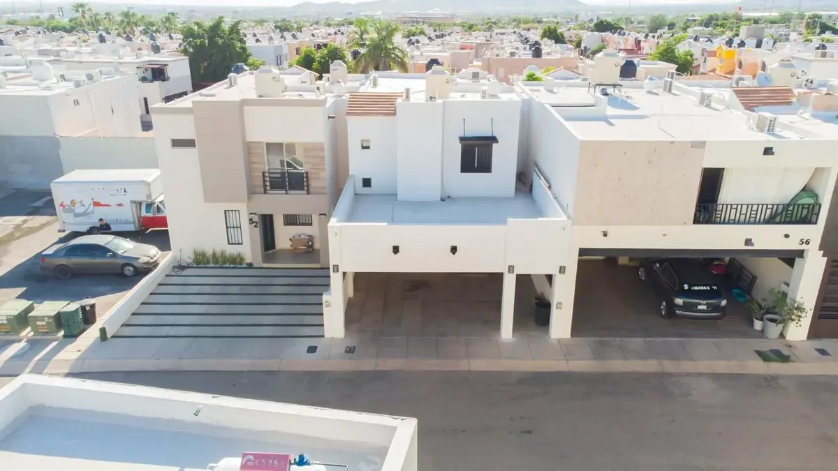 Casa en venta en Santa Barbara, Hermosillo — foto 1 de 19