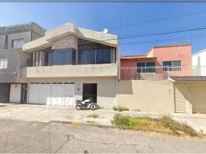 Casa en venta en Jardines de San Manuel, Puebla — foto 2 de 12