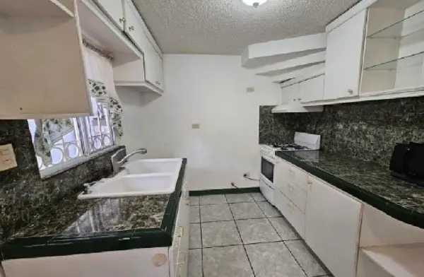 Casa en venta en Valle de Aragon, Nezahualcóyotl — foto 3 de 6