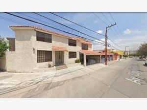 Casa en venta en Lomas Cuarta Sección, San Luis Potosí — foto 3 de 15