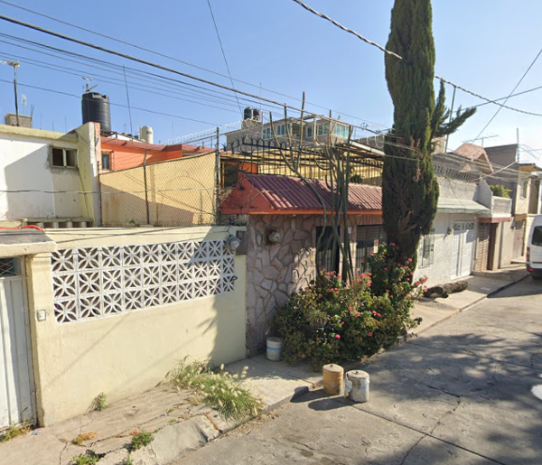Casa en venta en Ciudad Azteca 2da Secc, Ecatepec de Morelos — foto 2 de 12