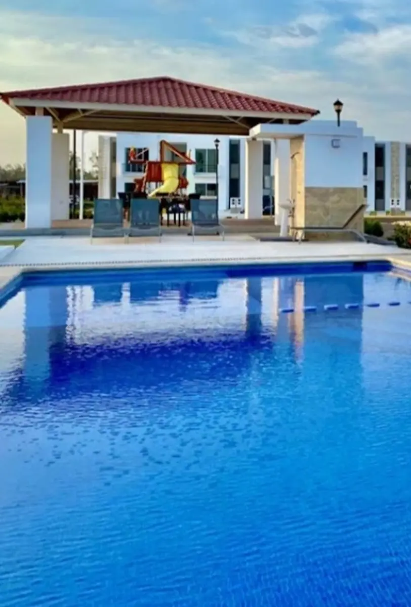 Casa en venta en Los Héroes Veracruz, Veracruz — foto 1 de 28