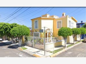 Casa en Plazas del Sol 2a Sección, Querétaro, Querétaro