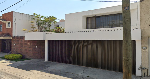 Casa en venta en Valle del Campestre, León — foto 2 de 7