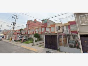 Casa en venta en Bosques de los Héroes, Tecámac — foto 3 de 8