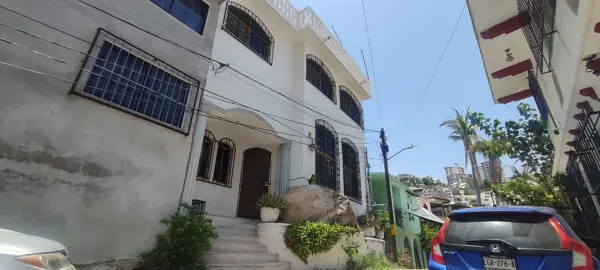 Casa en Club Deportivo, Acapulco de Juárez, Guerrero