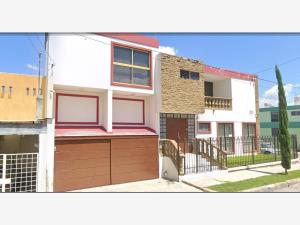 Casa en venta en Jardines del Country, Guadalajara — foto 2 de 16