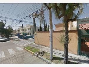 Casa en venta en La Calma 2a Secc, Zapopan — foto 3 de 13
