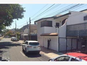 Casa en venta en Las Aguilas, Zapopan — foto 3 de 12