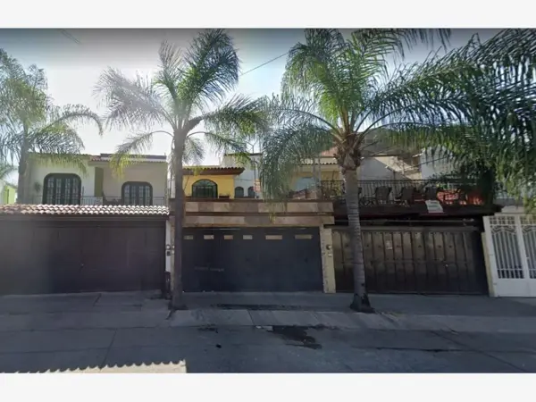 Casa en venta en Lagos de Oriente, Guadalajara — foto 2 de 10