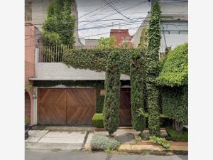 Casa en Campestre Churubusco, Coyoacán, Ciudad de México