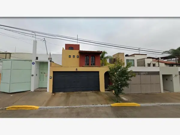 Casa en venta en Lomas de Santa Maria, Morelia — foto 2 de 12