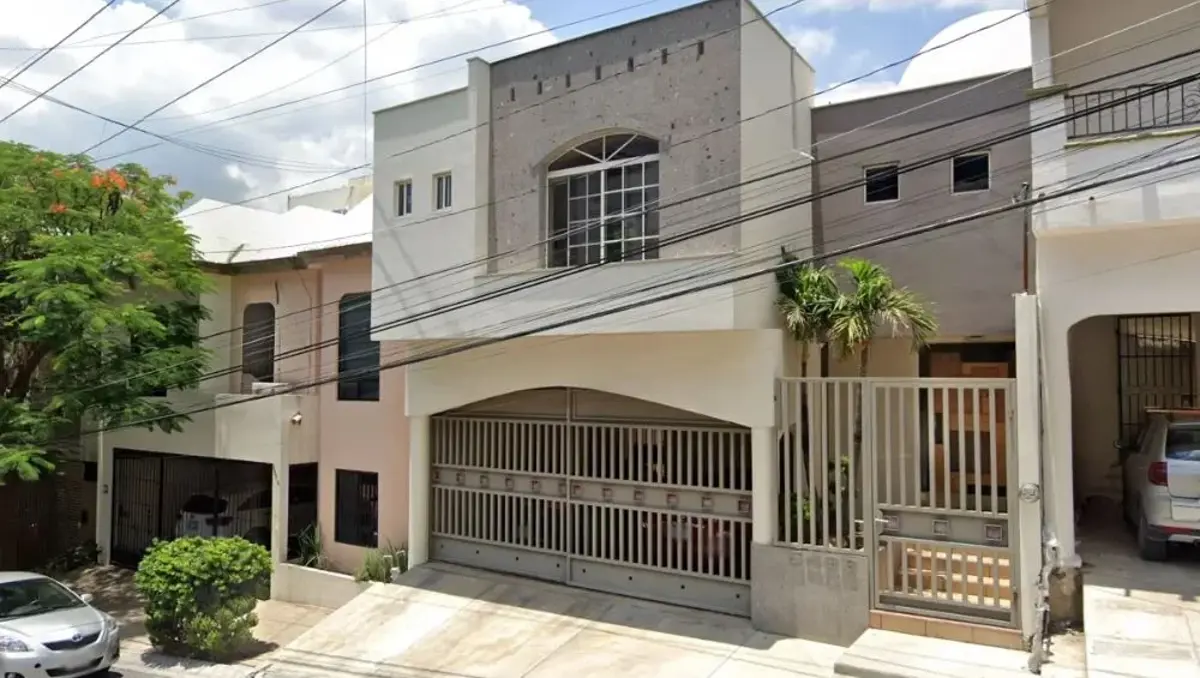 Casa en venta en Pedregal de la Silla, Monterrey — foto 1 de 13