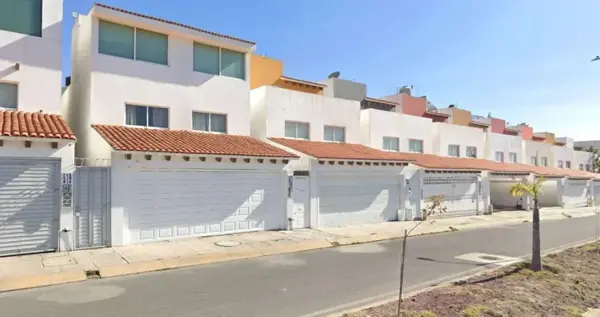 Casa en venta en La Puerta de Hierro, Pachuca de Soto — foto 3 de 13