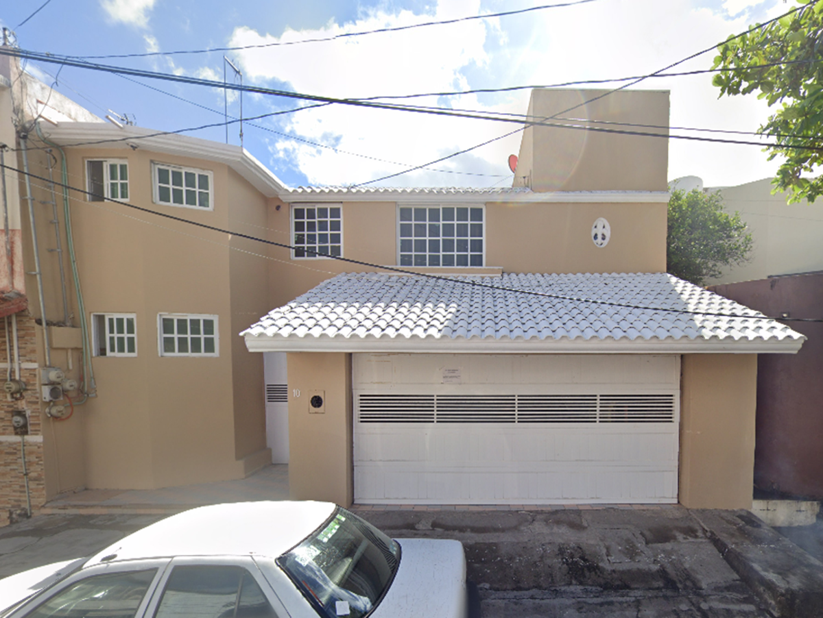 Casa en venta en Jardines de Mocambo, Boca del Río — foto 1 de 7