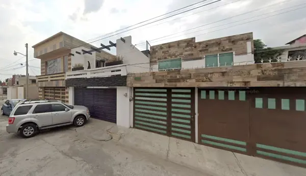 Casa en venta en Villas Santín, Toluca — foto 3 de 7