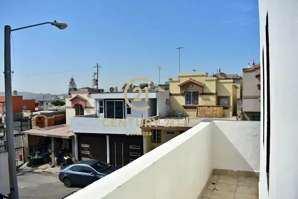 Casa en venta en Villa Residencial Santa Fe 3ra. Sección, Tijuana — foto 3 de 18