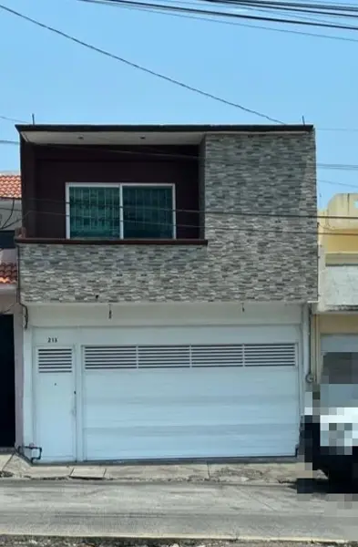 Casa en venta en Adalberto Tejeda, Boca del Río, Veracruz de Ignacio de la Llave Casa en venta en Adalberto Tejeda, Boca del Río, Veracruz de Ignacio de la Llave