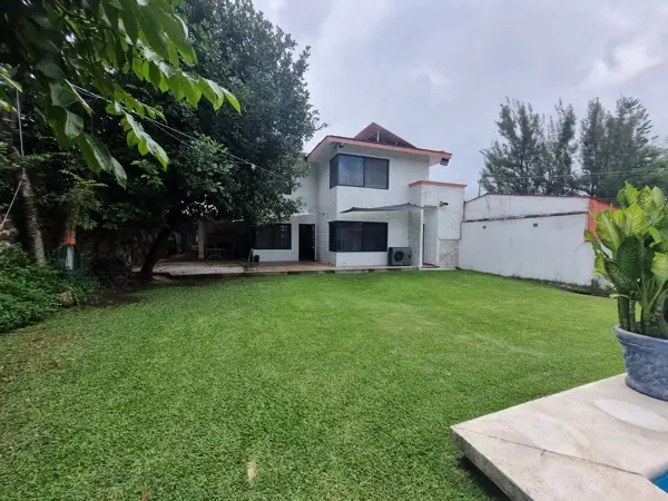 Casa en renta en Lomas de Cocoyoc, Atlatlahucan — foto 3 de 11
