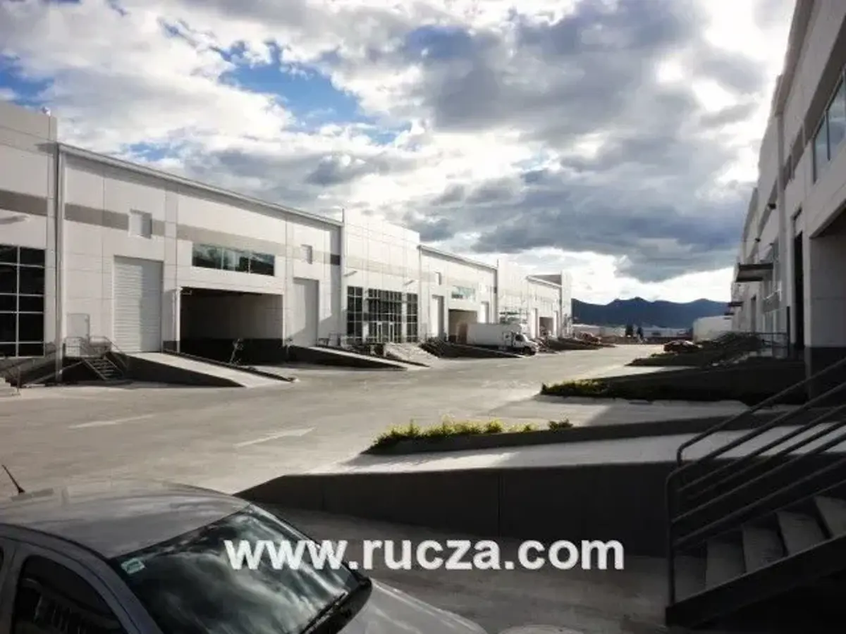 Nave en renta en Valle de Tultitlan, Tultitlán — foto 1 de 2