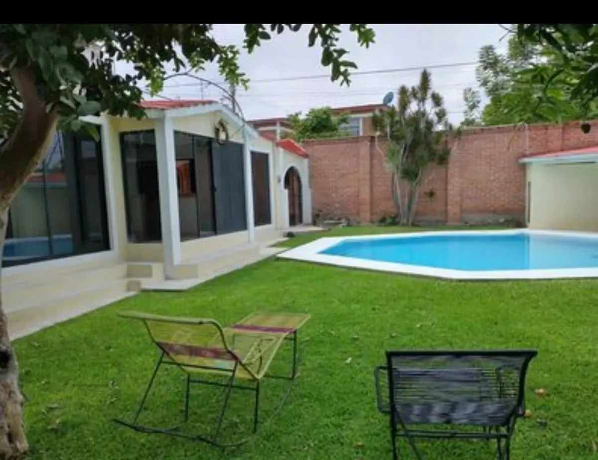 Casa en venta en Volcanes de Cuautla, Cuautla — foto 1 de 10