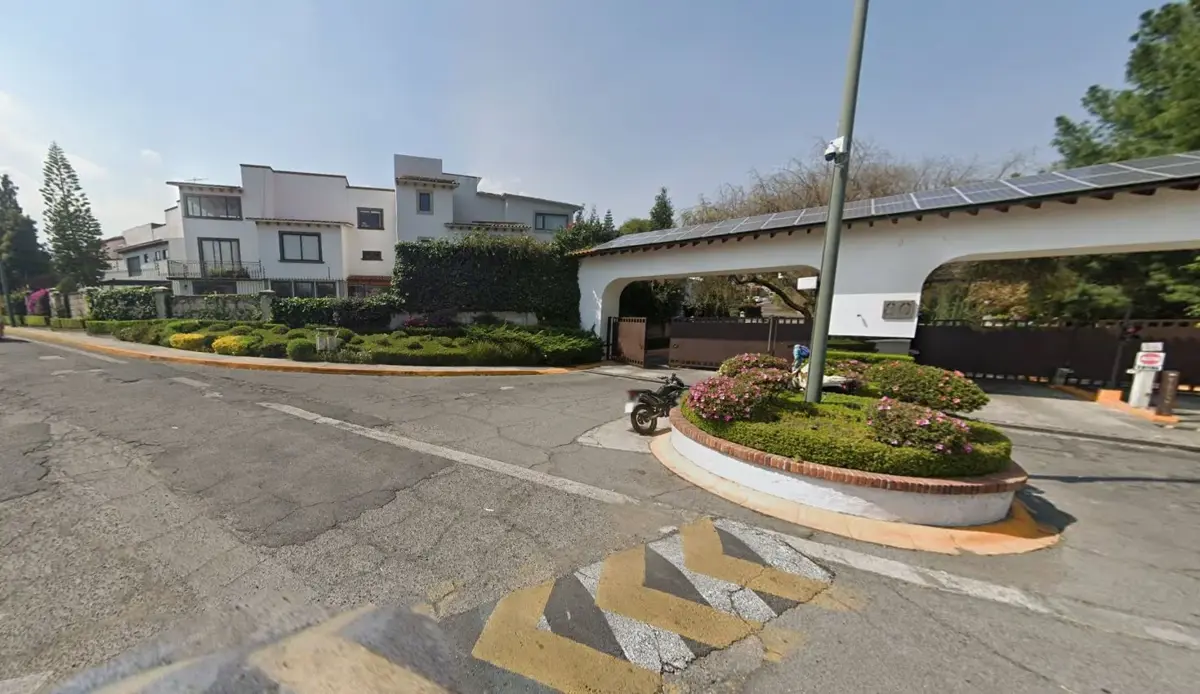 Casa en venta en Tarango, Álvaro Obregón — foto 1 de 42