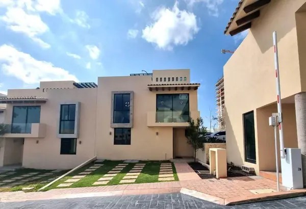 Casa en Zibatá, El Marqués, Querétaro