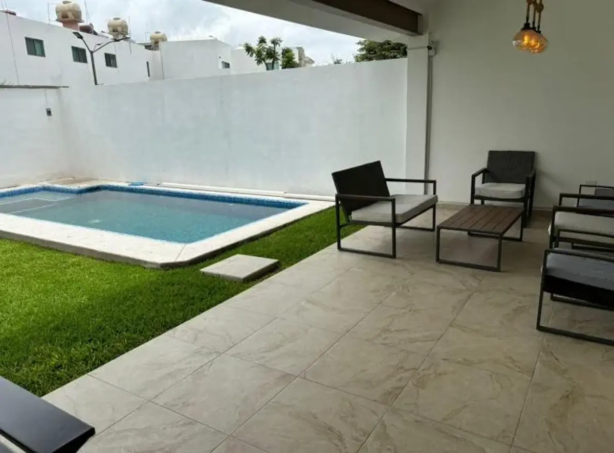 Casa en venta en Residencial Lomas de Jiutepec, Jiutepec — foto 1 de 12