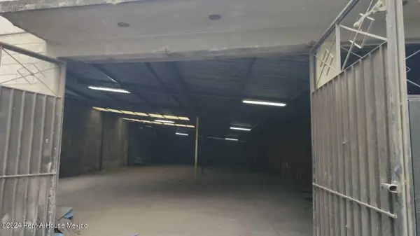 Local en renta en Ejido de Santa María Tulpetlac, Ecatepec de Morelos — foto 2 de 12
