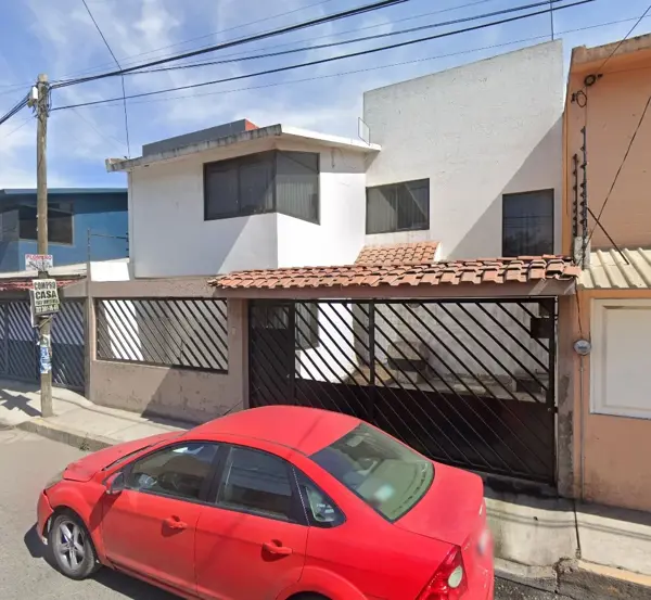 Casa en venta en San Lorenzo Tepaltitlán Centro, Toluca — foto 3 de 20