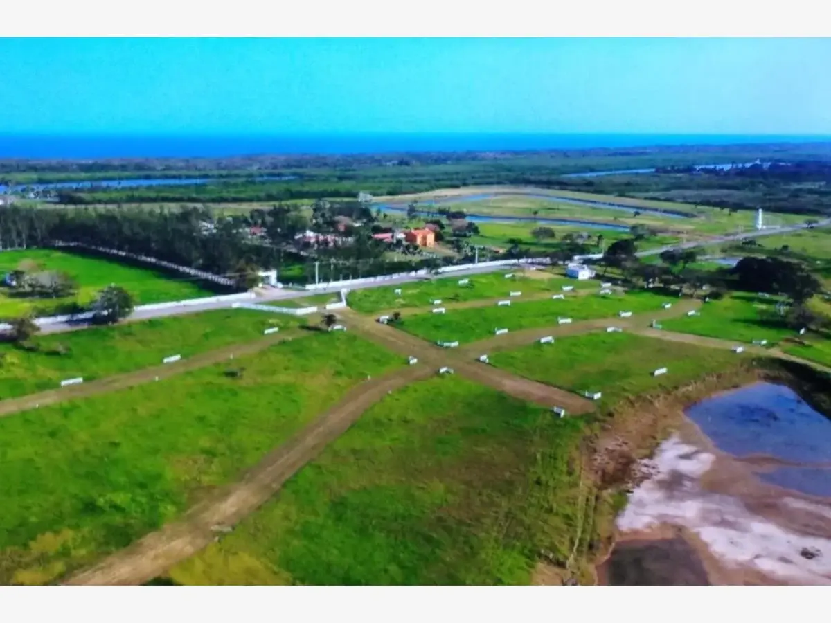 Terreno en venta en La Ribera, Tampico Alto — foto 1 de 27