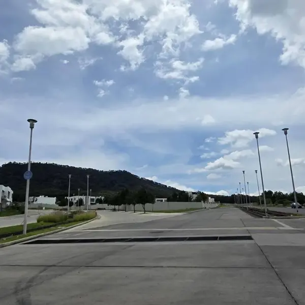 Terreno en venta en Los Robles, Zapopan — foto 2 de 7