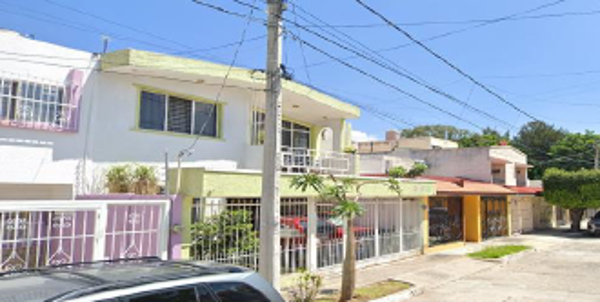 Casa en venta en Jardines del Country, Guadalajara — foto 2 de 7