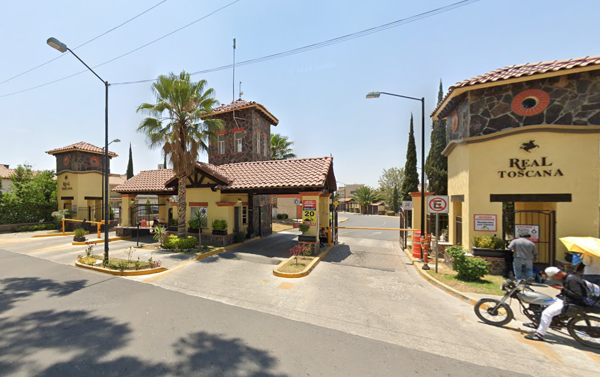 Casa en venta en Real Toscana, Tecámac — foto 2 de 16