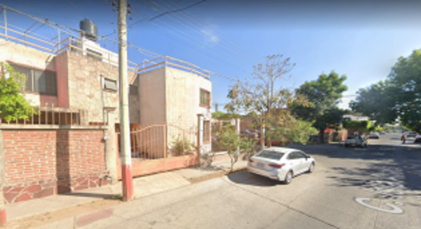Casa en venta en Jardines de San Jose, Guadalajara — foto 2 de 7
