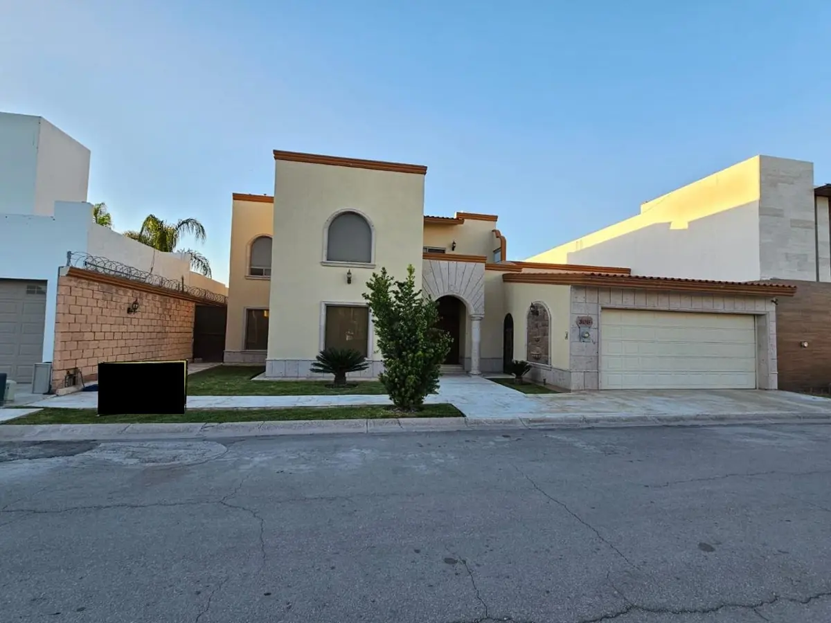 Casa en venta en Hacienda del Rosario, Torreón — foto 1 de 24
