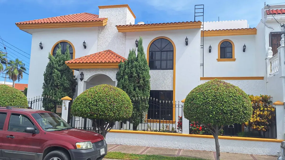 Casa en venta en Lomas de Mazatlan, Mazatlán — foto 1 de 43